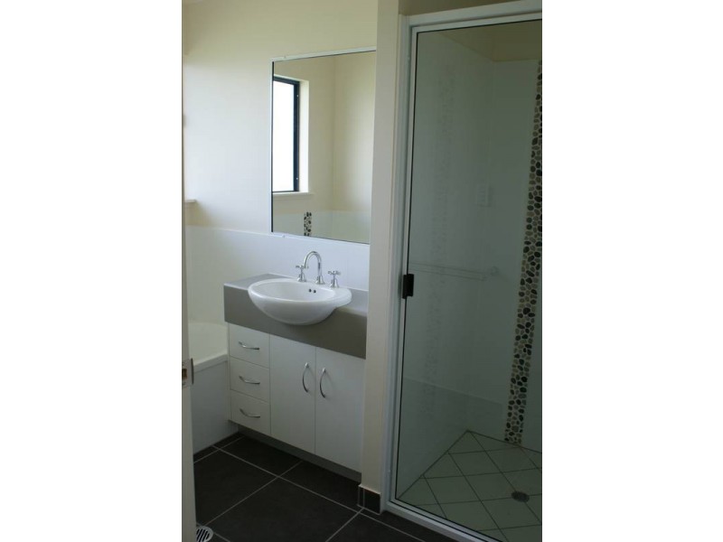 30 Fire Fly Crescent, Paget QLD 4740