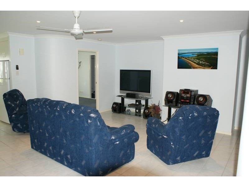 30 Owen Jenkins Drive, Sarina Beach QLD 4737