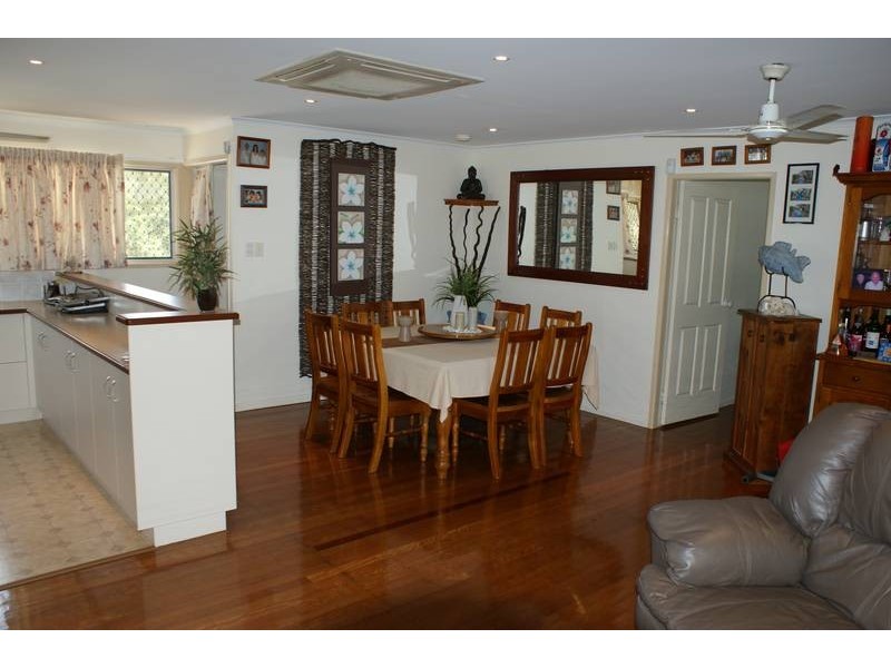 115 Zelma Street, Grasstree Beach QLD 4740