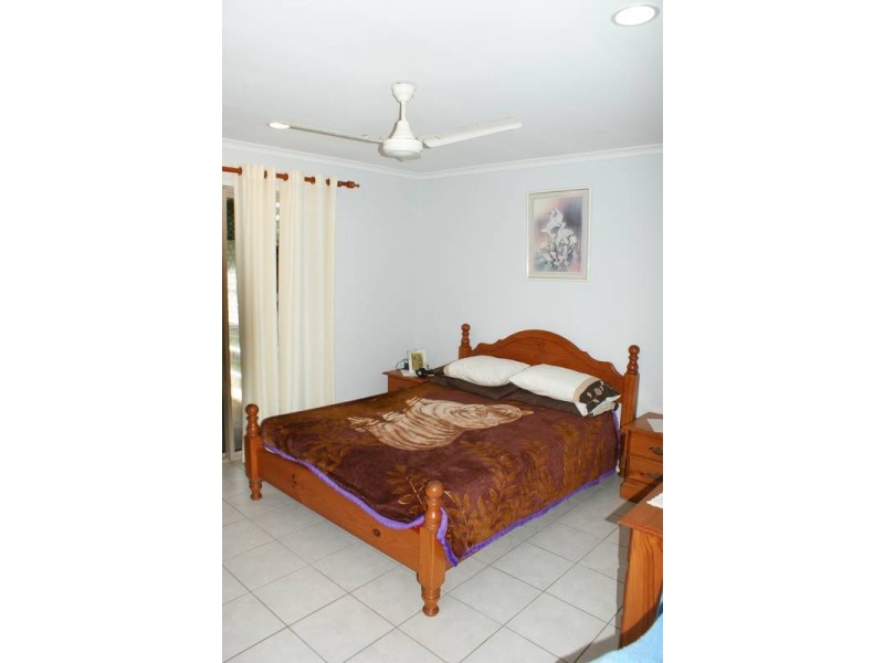 25 Gold Street, Grasstree Beach QLD 4740