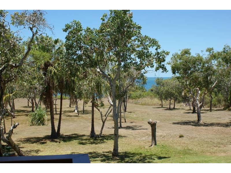 6 Silver Street, Grasstree Beach QLD 4740