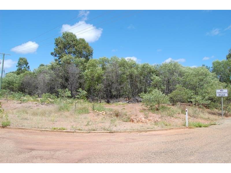 16 Waverley Street, St Lawrence QLD 4707