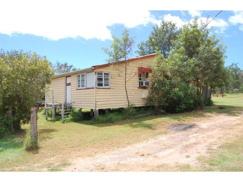 39 Cannon Street, St Lawrence QLD 4707