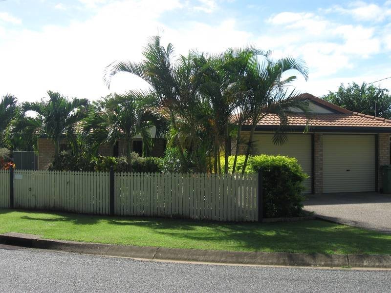 6 Clark Street, Grasstree Beach QLD 4740