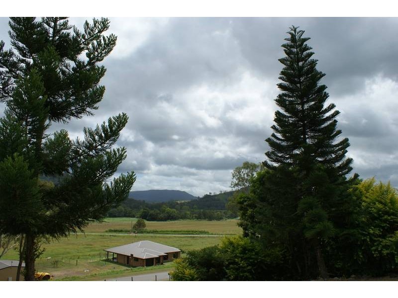 23 Shinfield Road, Sarina QLD 4737