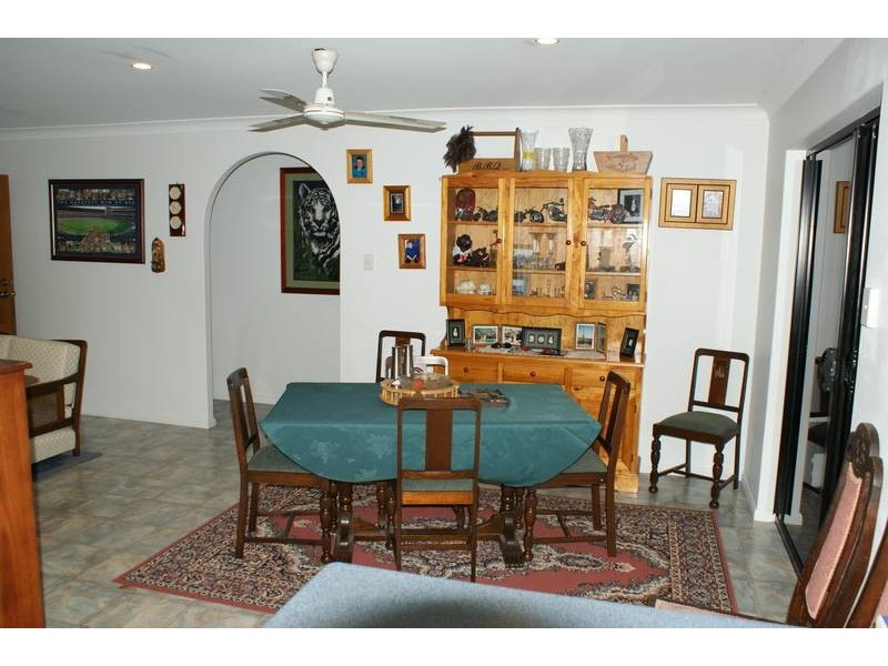 9 Crescent Street, Armstrong Beach QLD 4737