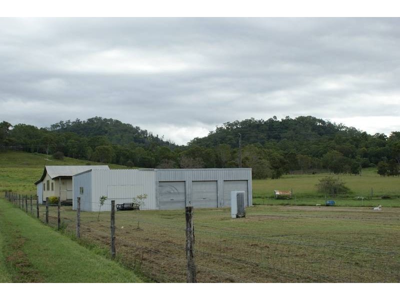 140 Ventons Road, Sarina QLD 4737