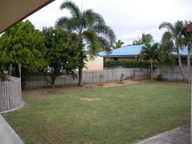 88 Rasmussen Avenue, Salonika Beach QLD 4740