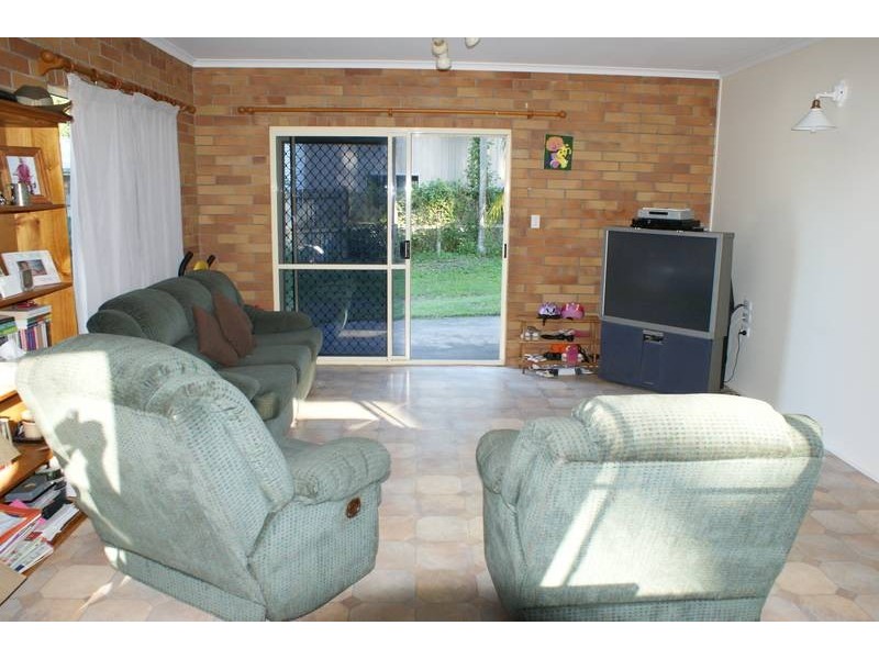 11 Keating Court, Armstrong Beach QLD 4737