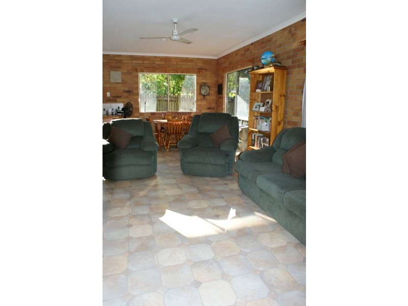 11 Keating Court, Armstrong Beach QLD 4737