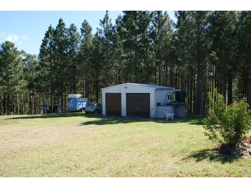 44 Lawries Road, Sarina Range QLD 4737
