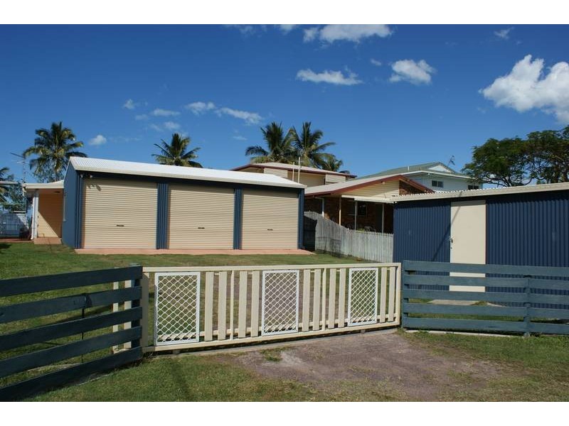 26 The Esplanade, Grasstree Beach QLD 4740