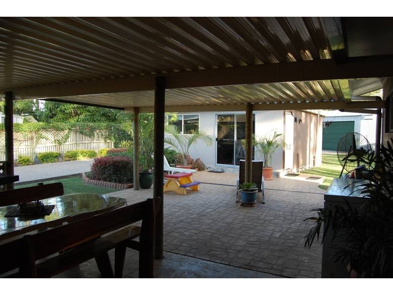 13 Crescent Street, Armstrong Beach QLD 4737