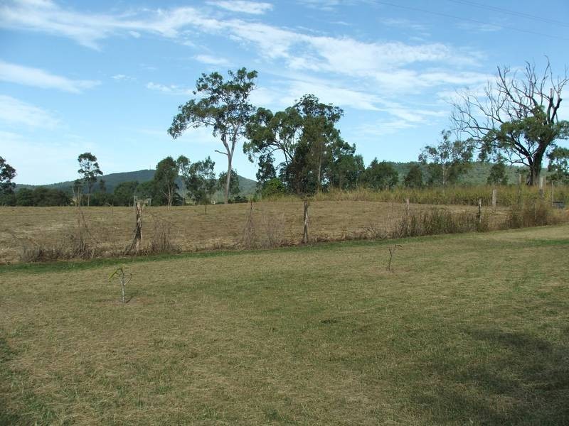 364 Bolingbroke Road, Koumala QLD 4738