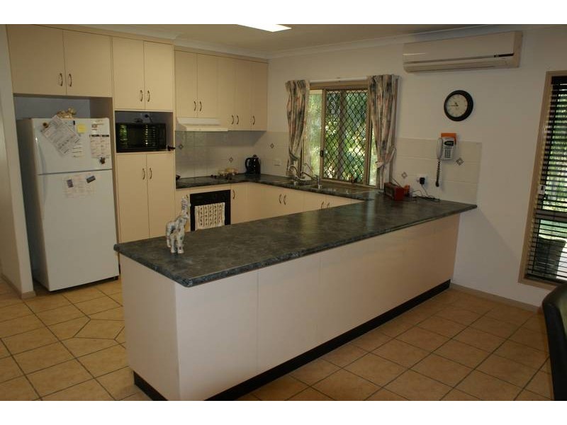 38 Gumnut Drive, Sarina QLD 4737