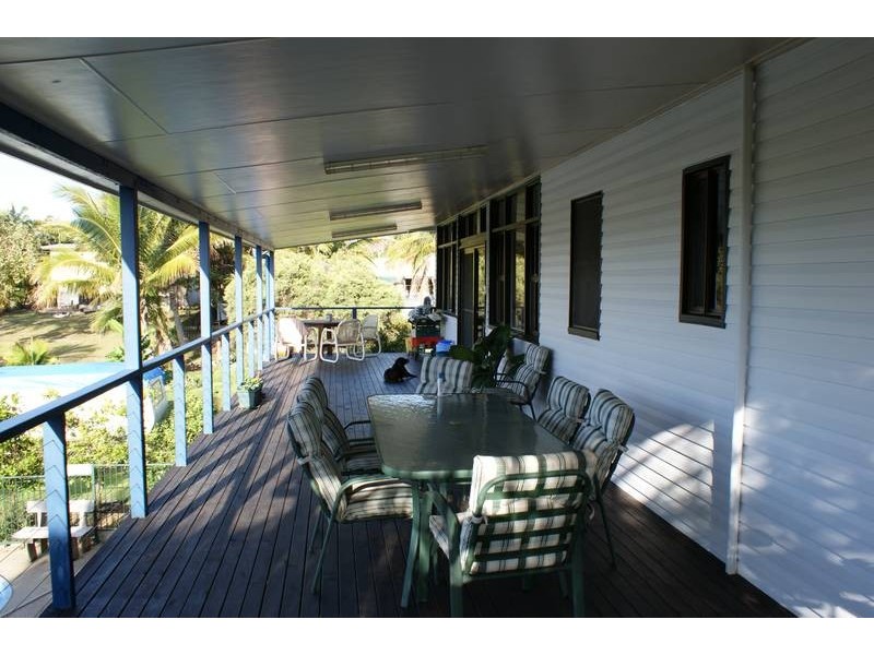 6 Morris Street, Sarina QLD 4737
