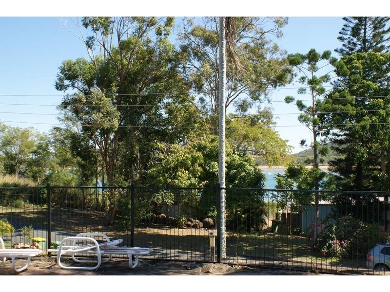 14 Sunset Drive, Sarina Beach QLD 4737