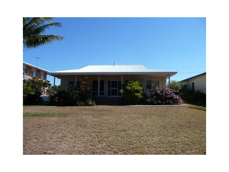 37 Rasmussen Avenue, Salonika Beach QLD 4740