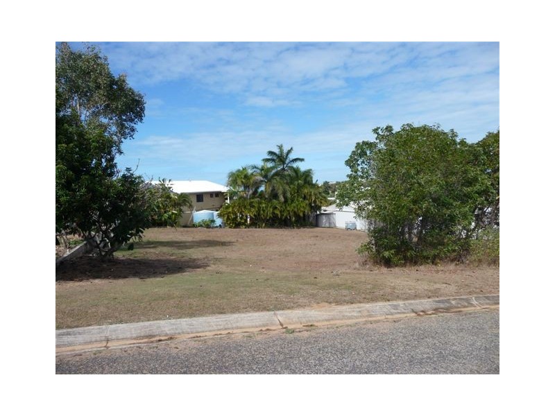 4 Garnham Court, Ilbilbie QLD 4738