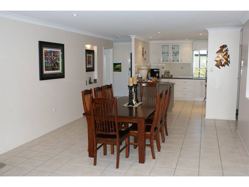 14 Brooksfield Drive, Sarina Beach QLD 4737