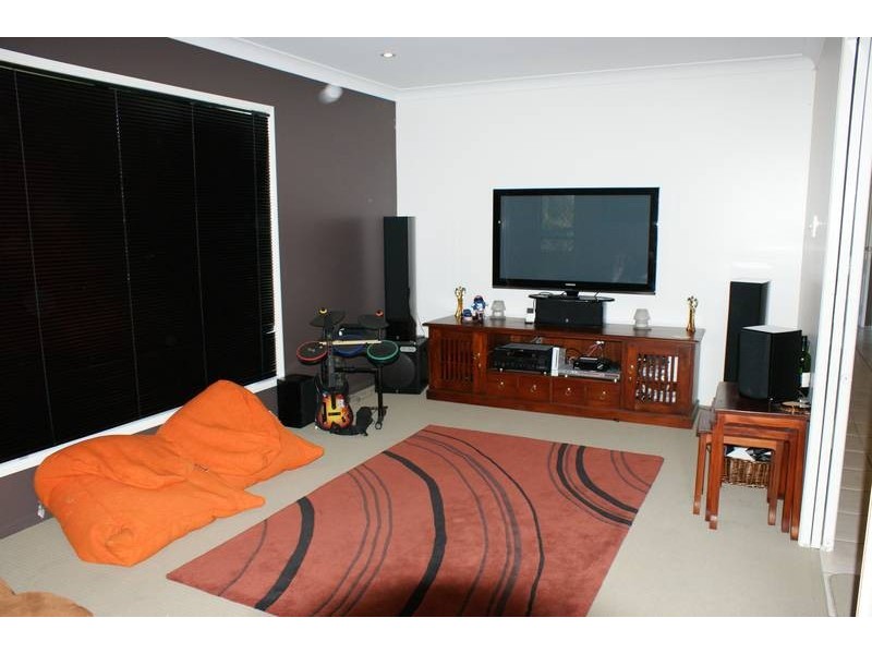 14 Brooksfield Drive, Sarina QLD 4737