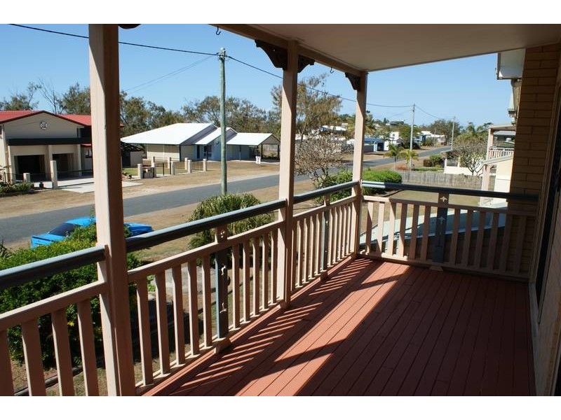5/43 Owen Jenkins Drive, Sarina Beach QLD 4737
