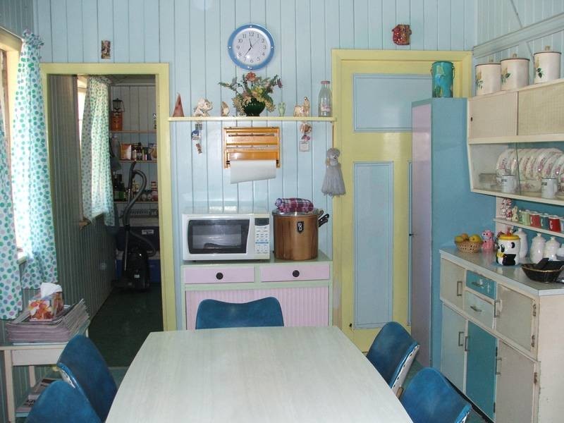 9 Leslie Street, Sarina QLD 4737