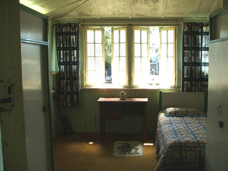 9 Leslie Street, Sarina QLD 4737