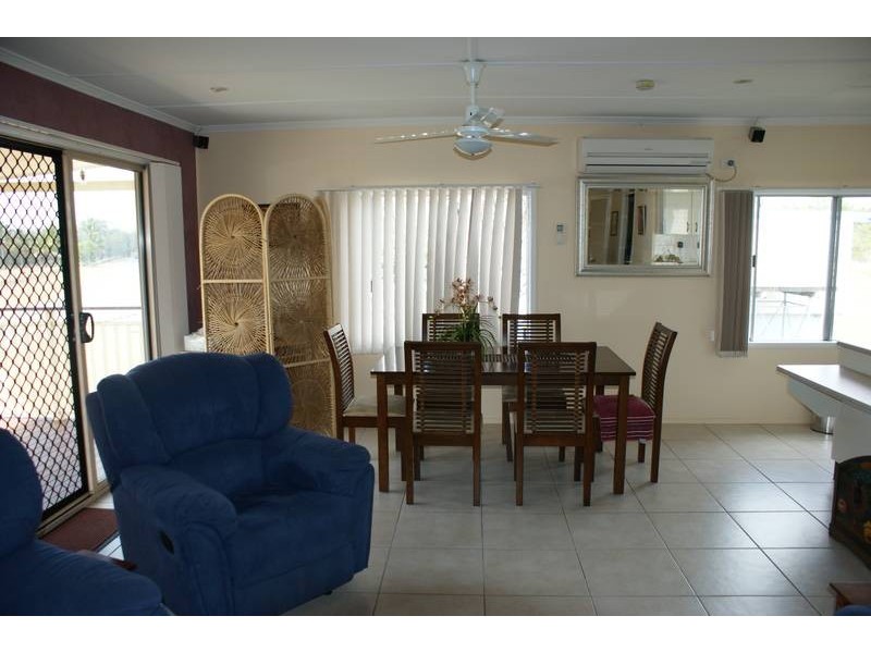 82 The Esplanade, Grasstree Beach QLD 4740