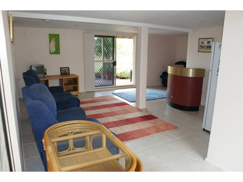 82 The Esplanade, Grasstree Beach QLD 4740