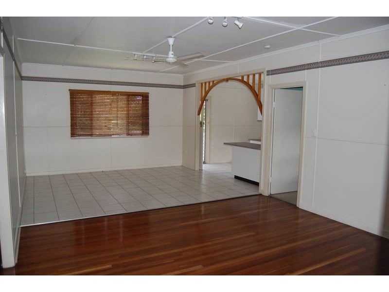 5 Brandon Street, Sarina QLD 4737