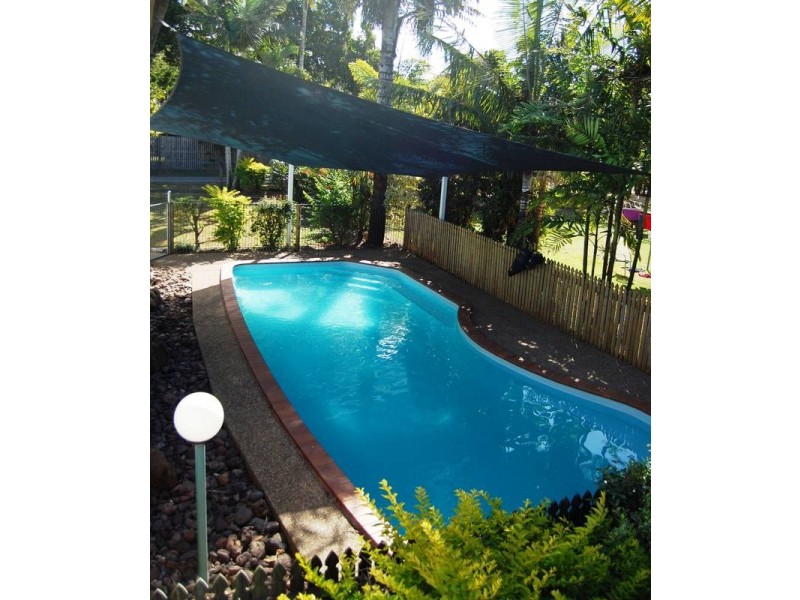 5 Brandon Street, Sarina QLD 4737