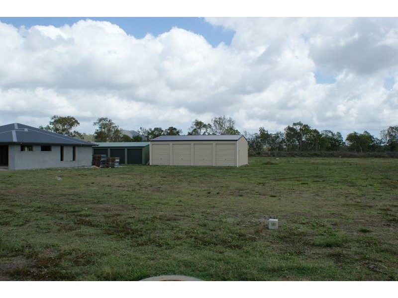 6 Ocean Court, Sarina QLD 4737