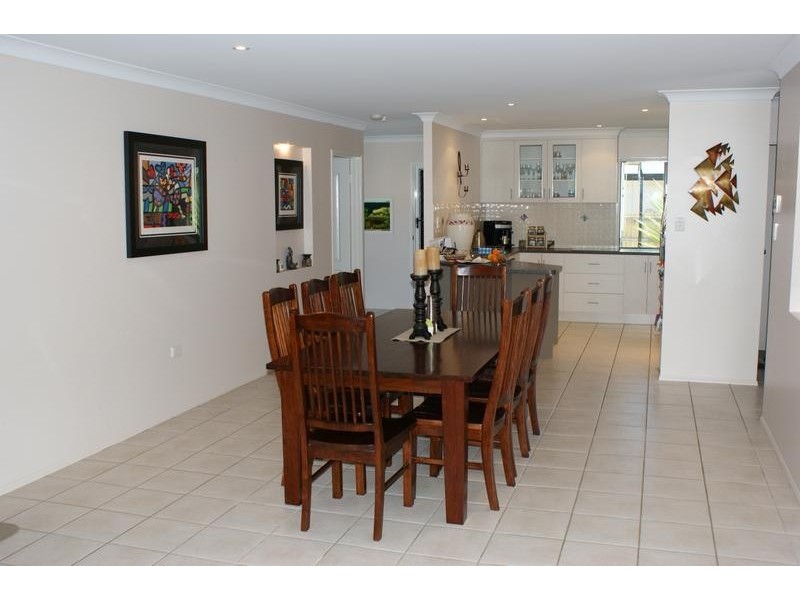 14 Brooksfield Drive, Sarina Beach QLD 4737