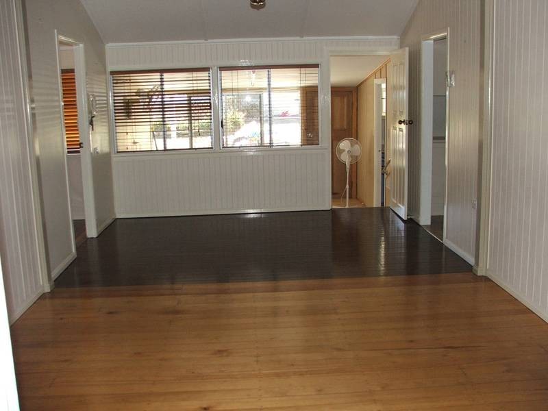 2 Hill Street, Sarina QLD 4737