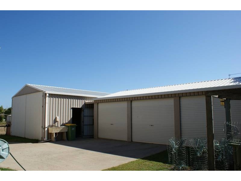 98 The Esplanade, Grasstree Beach QLD 4740