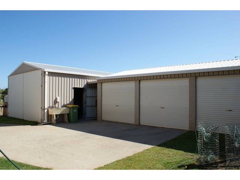 98 The Esplanade, Grasstree Beach QLD 4740