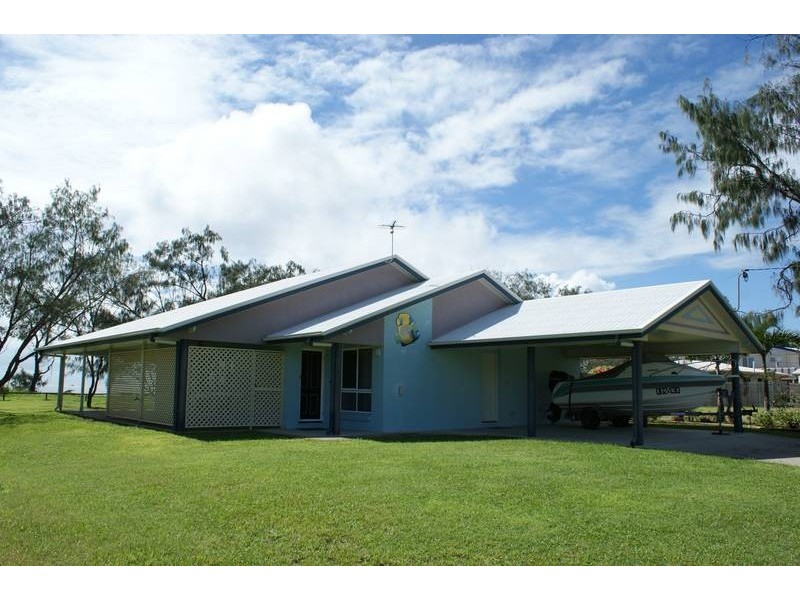 30 Owen Jenkins Drive, Sarina Beach QLD 4737