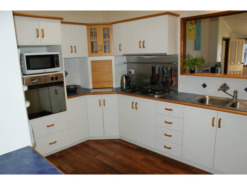 26 The Esplanade, Grasstree Beach QLD 4740
