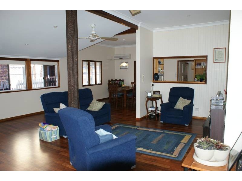 26 The Esplanade, Grasstree Beach QLD 4740