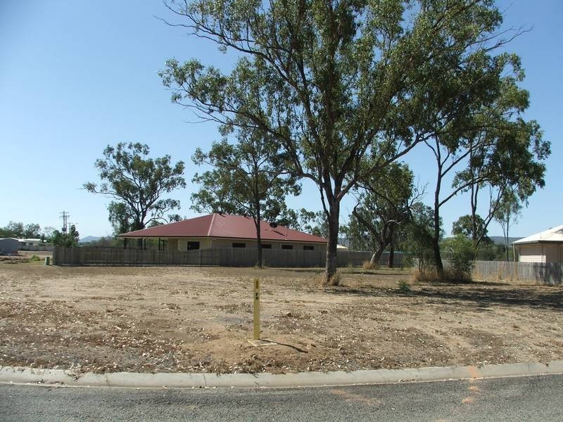 28 Cassia Court, Nebo QLD 4742