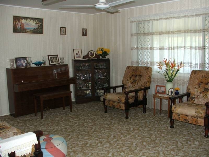 7 Atherton Street, Sarina QLD 4737