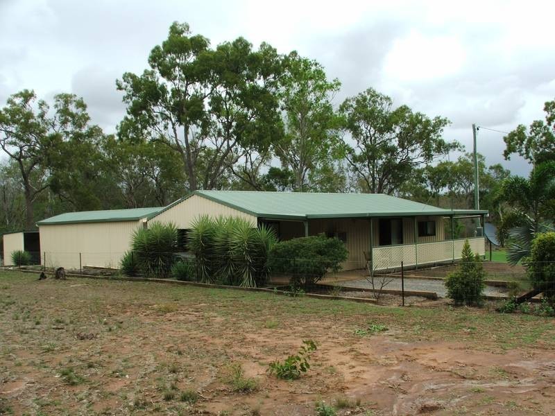 15 Meatworks Road, St Lawrence QLD 4707