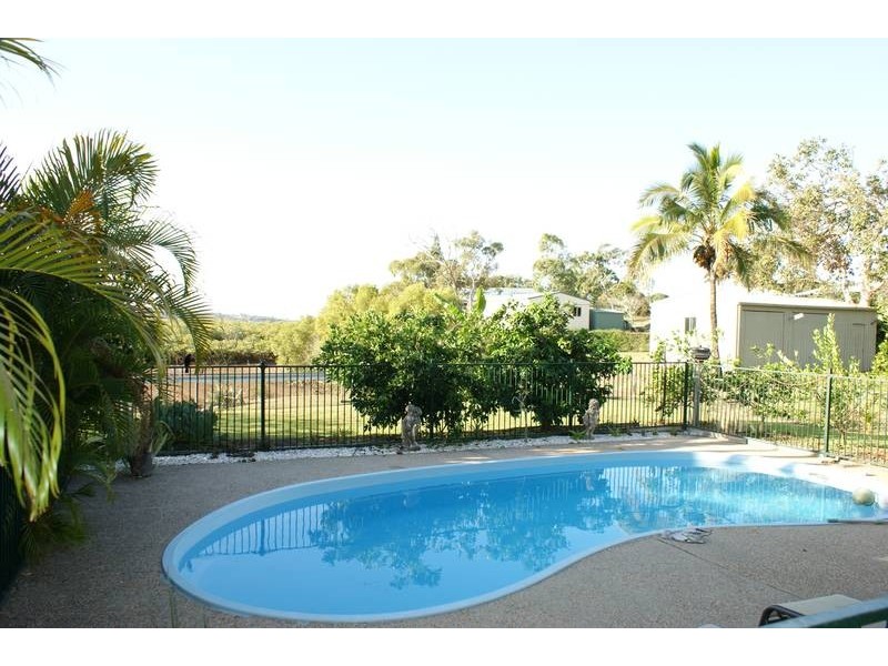 6 Morris Street, Sarina QLD 4737