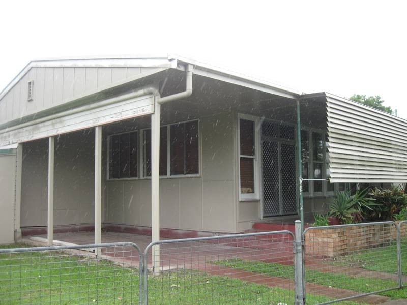 5 Phillips Street, Sarina QLD 4737
