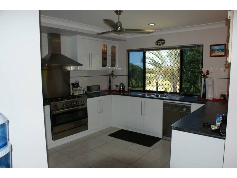 6 Silver Street, Grasstree Beach QLD 4740
