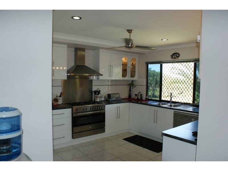 6 Silver Street, Sarina QLD 4737