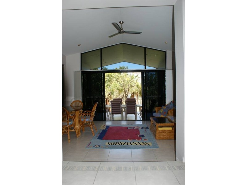 6 Silver Street, Sarina QLD 4737