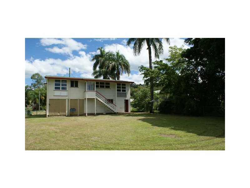 16 Atherton Street, Sarina QLD 4737