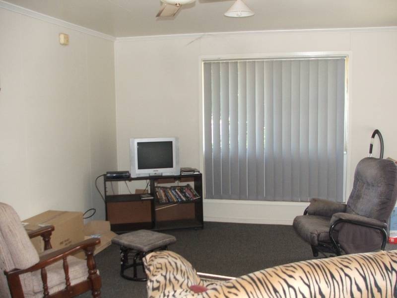 56 Mills Avenue, Moranbah QLD 4744